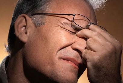 漸進多焦老花鏡眼鏡好不好，解決老花近視請佩戴多焦老花鏡