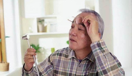美麗島多焦鏡：近視老花困擾我5年了，有沒(méi)有一種眼鏡可解決